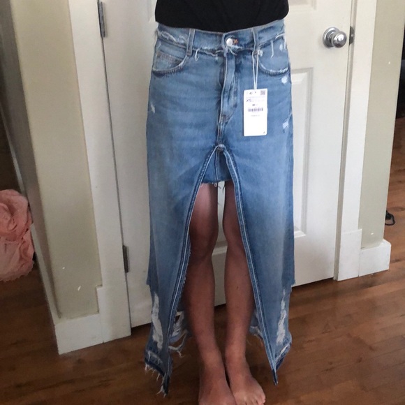 ZARA SKIRT - Picture 1 of 8